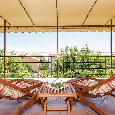 Holiday 60 Croatia Ika