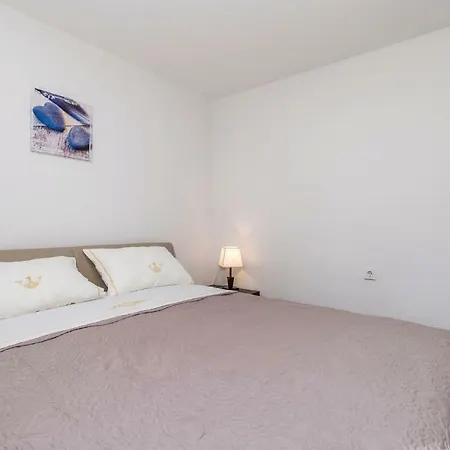 Ferienhaus 60 Croatia Ika